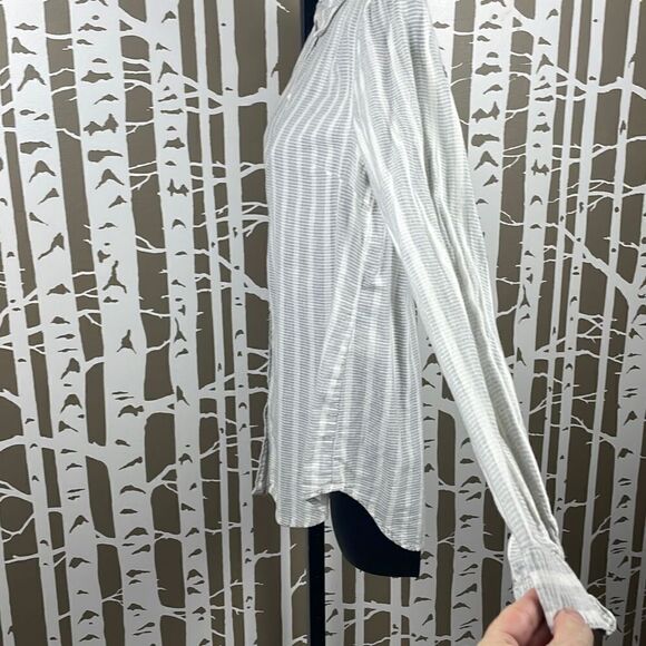 Anthropologie Isabella Sinclair Ivory & Grey Striped Button Down Shirt w Lace Pa - Picture 4 of 14